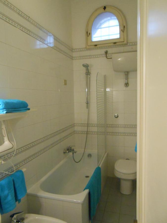 Suite Tra I Tetti Con Bagno Privato ปิซา ภายนอก รูปภาพ